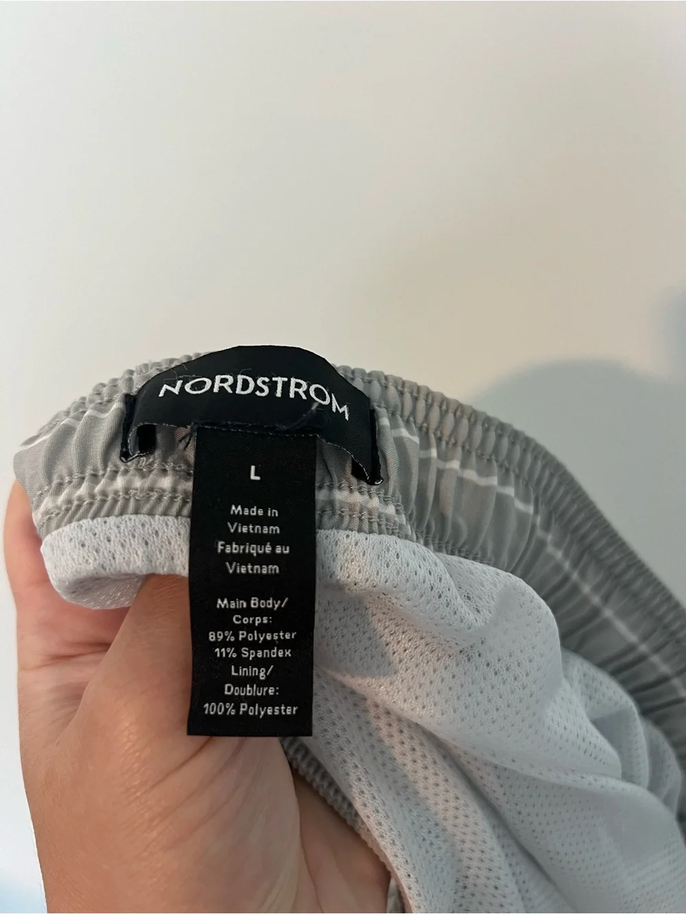 Nordstrom Men's Gray White Stripe Swim Trunks Size Large